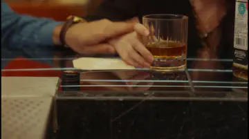 拍拍手腕，就此别过